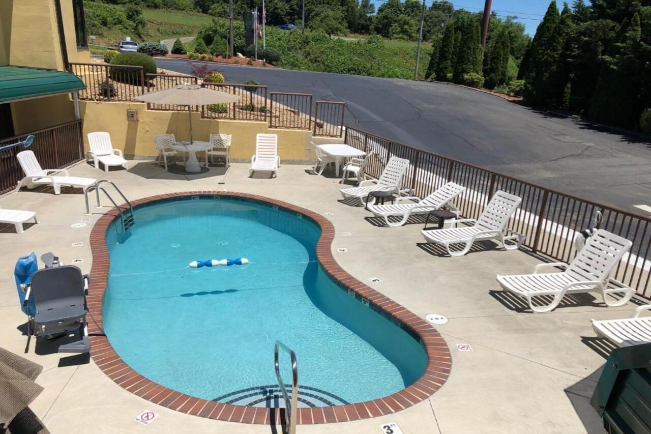 Quality Inn Hillsville Eksteriør bilde