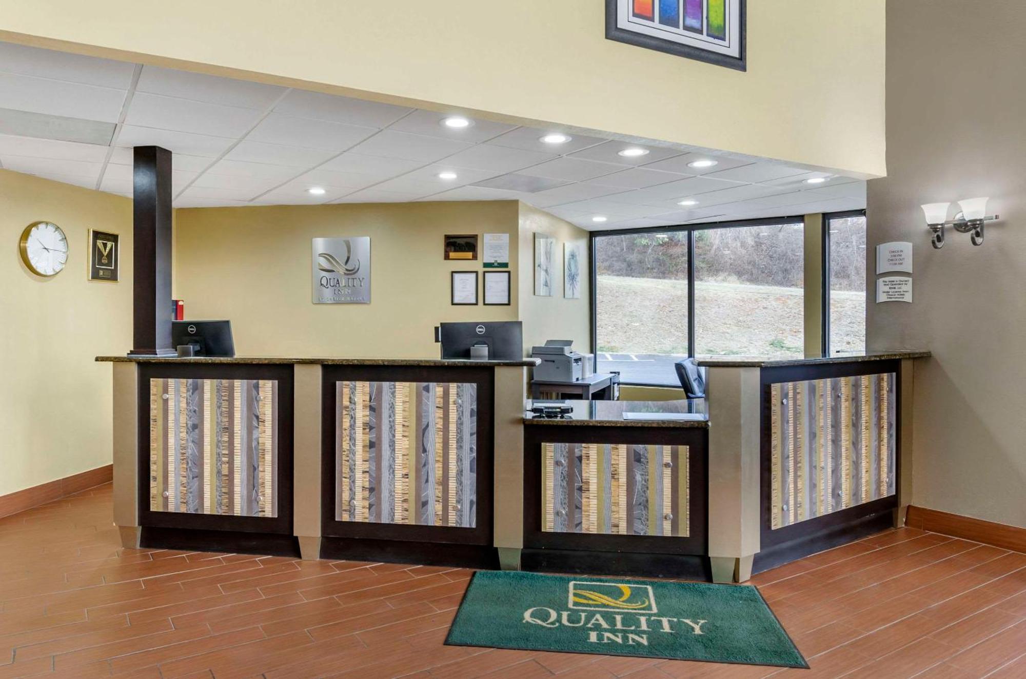 Quality Inn Hillsville Eksteriør bilde